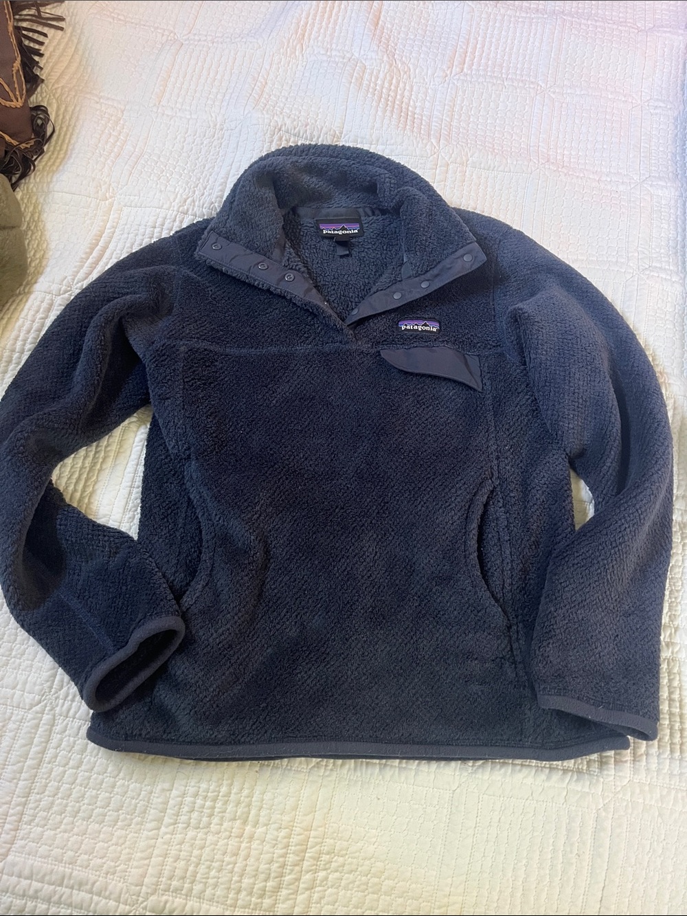 Patagonia Women’s Navy Zip-Up Style Synchilla Fleece Pullover